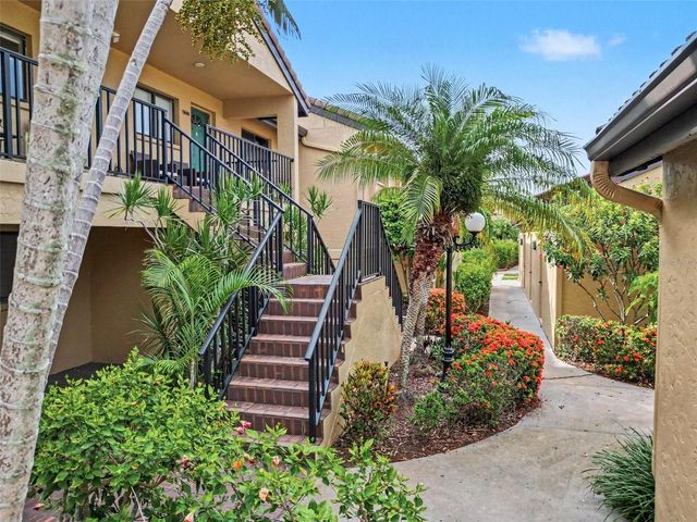 5652 ASHTON LAKE DRIVE 5652, Sarasota, FL 34231