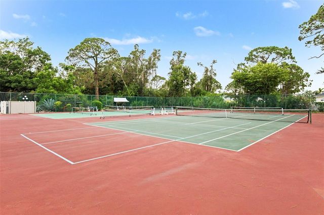 5652 ASHTON LAKE DRIVE 5652, Sarasota, FL 34231