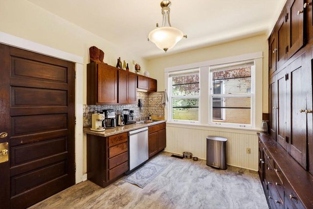 307 S Baldwin Street, Madison, WI 53703