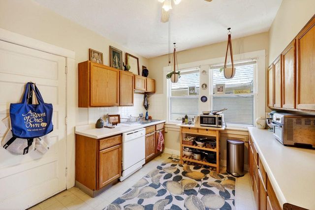 307 S Baldwin Street, Madison, WI 53703