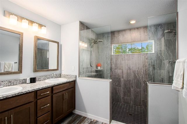 128 CYPRESS BOULEVARD E, Homosassa, FL 34446