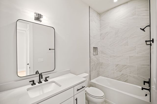 342 Hutcherson Aly, Nashville, TN 37209
