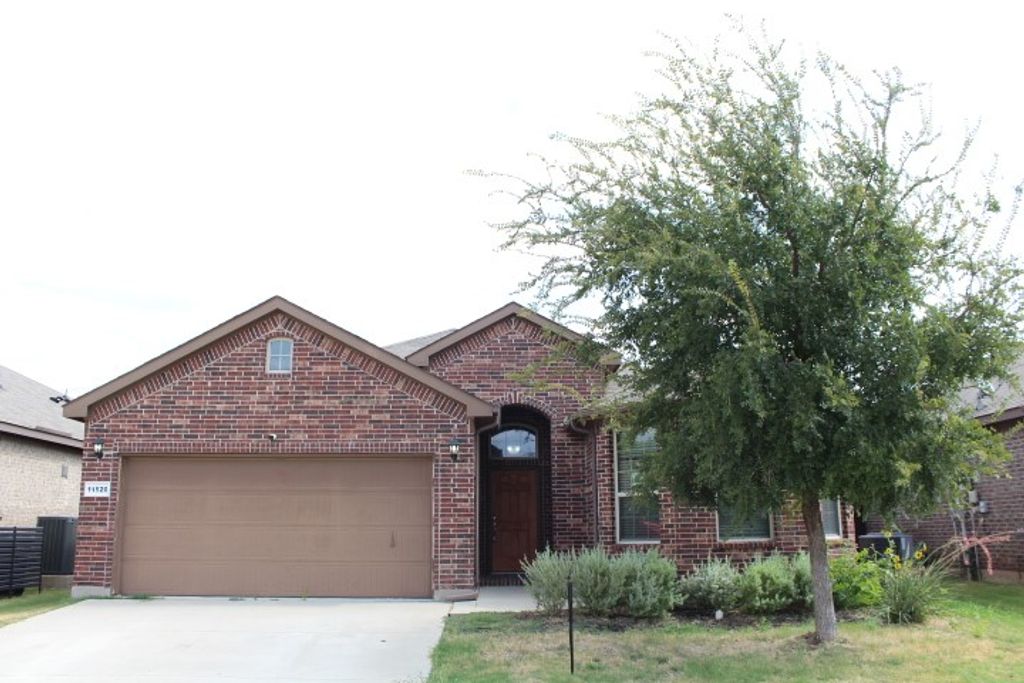 11520 Starlight Ranch Trail, Fort Worth, TX 76052 — exterior