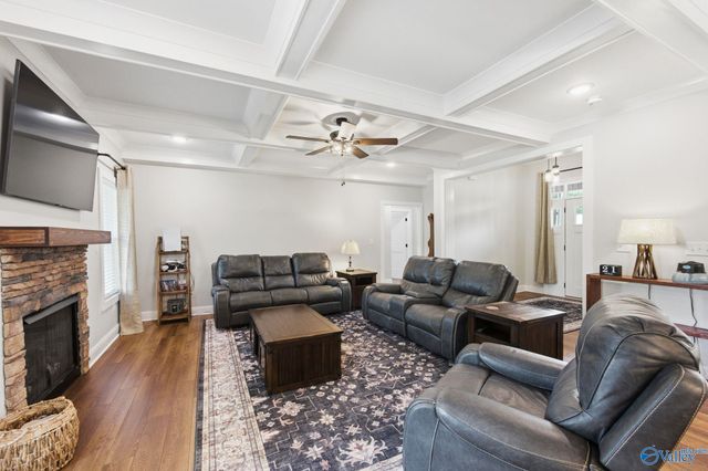 1902 Peach Orchard Road, Hartselle, AL 35640