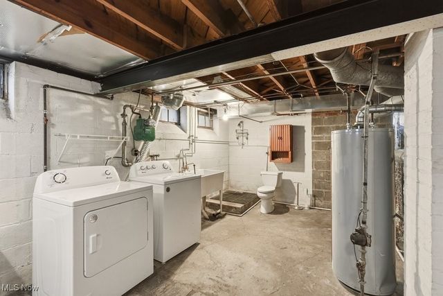 18209 Cornwall Road, Cleveland, OH 44119