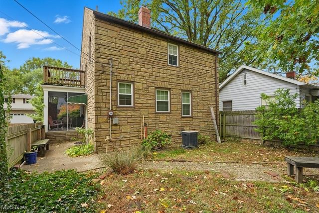 18209 Cornwall Road, Cleveland, OH 44119