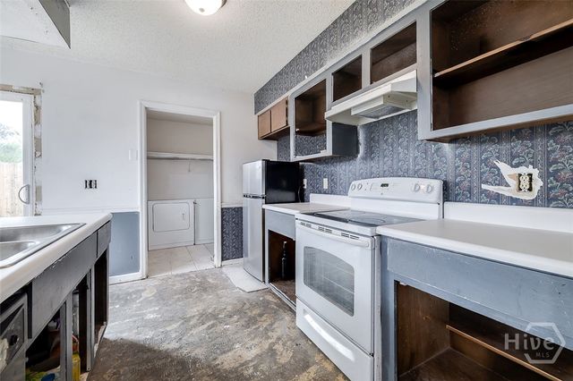 959 Black Willow Drive, Hinesville, GA 31313