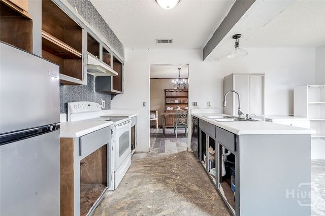 959 Black Willow Drive, Hinesville, GA 31313