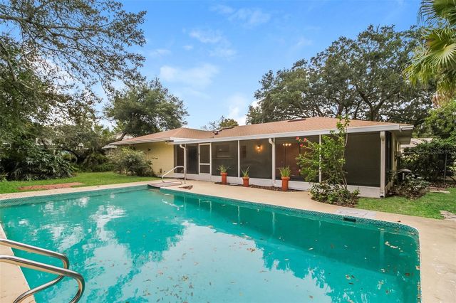 745 LITTLE WEKIVA CIRCLE, Altamonte Springs, FL 32714