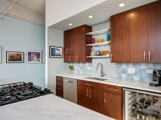 1910 S Indiana Avenue 321, Chicago, IL 60616