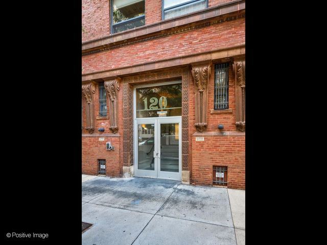 1910 S Indiana Avenue 321, Chicago, IL 60616