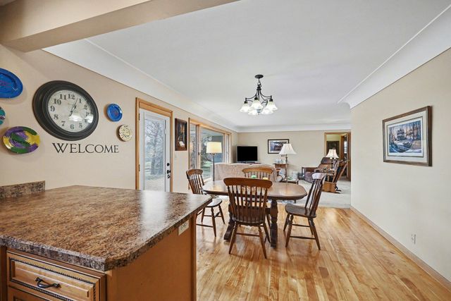 704 Main Street W, New Prague, MN 56071