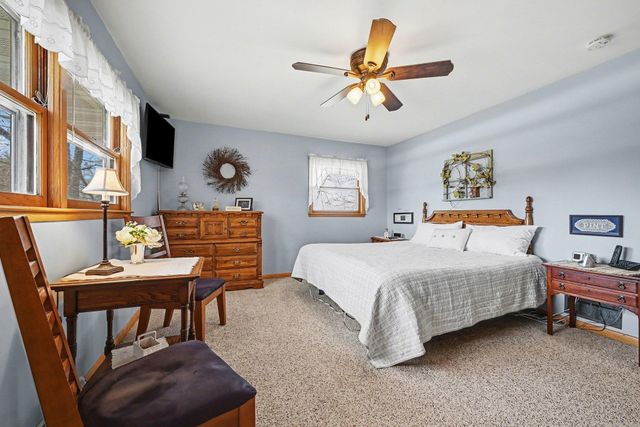 704 Main Street W, New Prague, MN 56071