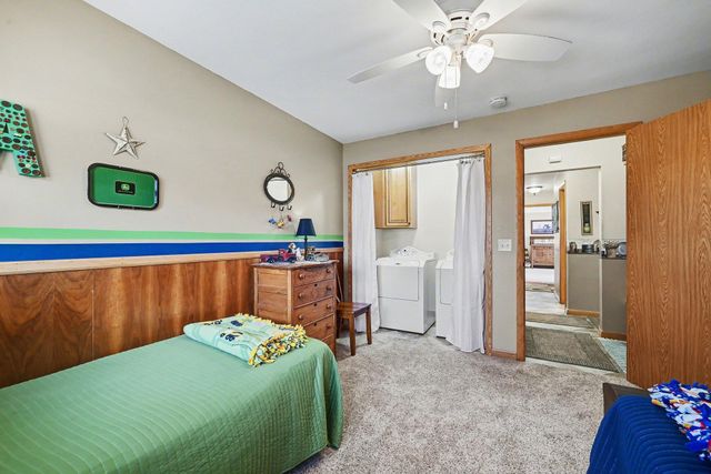 704 Main Street W, New Prague, MN 56071