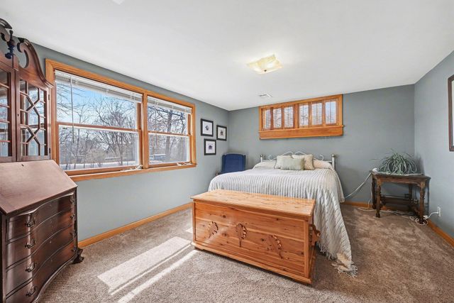 704 Main Street W, New Prague, MN 56071