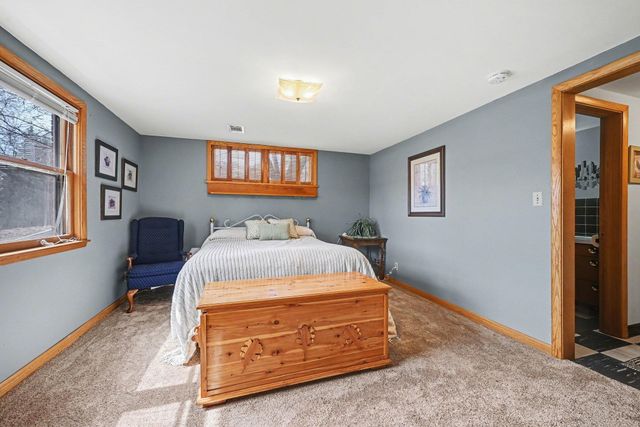 704 Main Street W, New Prague, MN 56071