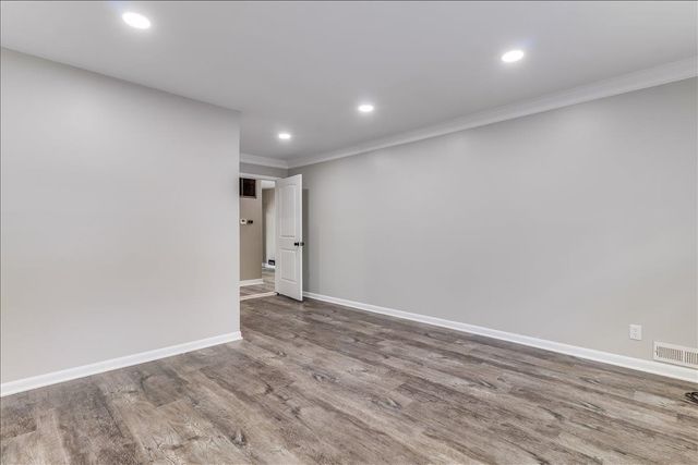 720 N Stratford, Wichita, KS 67206
