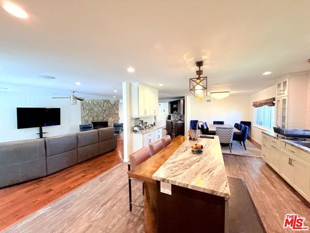 5500 Shenandoah Avenue, Los Angeles, CA 90056