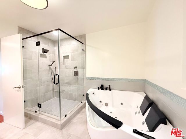 5500 Shenandoah Avenue, Los Angeles, CA 90056