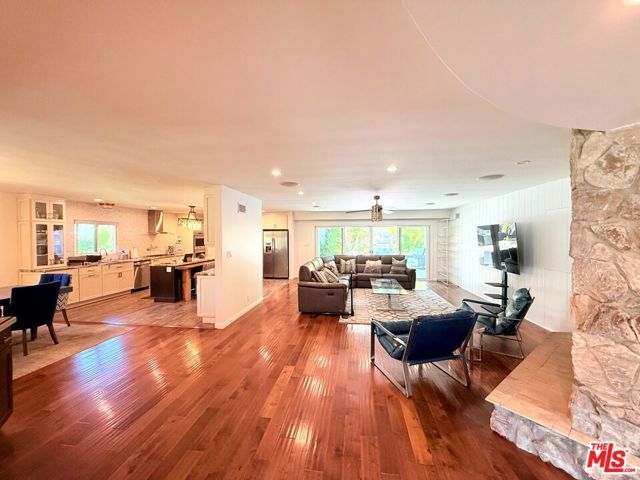 5500 Shenandoah Avenue, Los Angeles, CA 90056