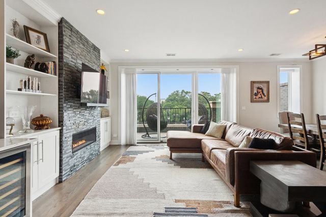 5137 N LINCOLN Avenue 4S, Chicago, IL 60625
