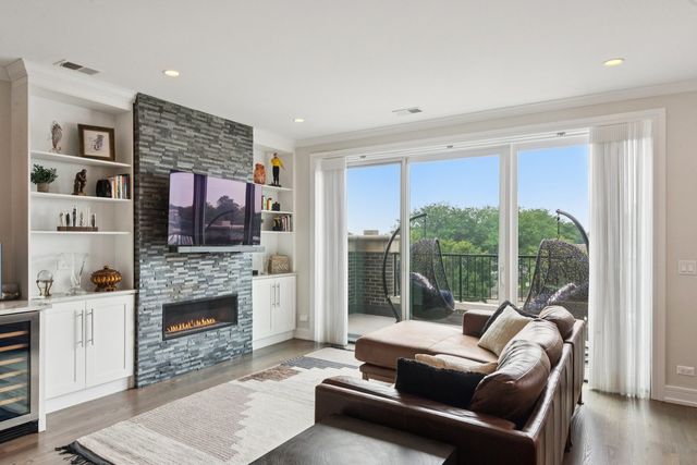 5137 N LINCOLN Avenue 4S, Chicago, IL 60625