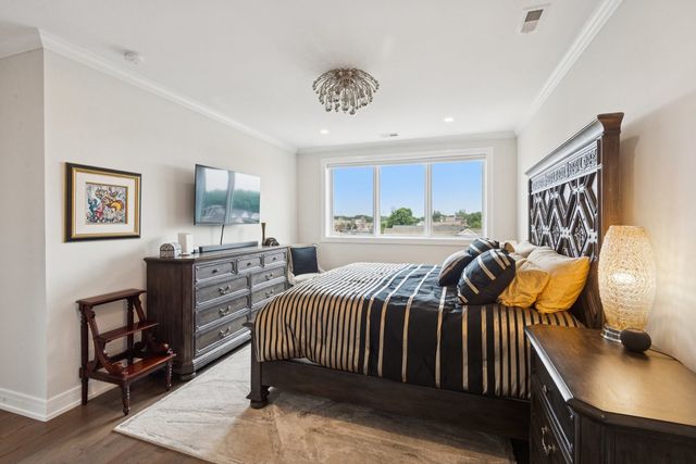 5137 N LINCOLN Avenue 4S, Chicago, IL 60625
