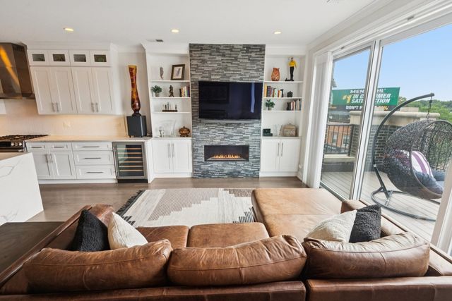 5137 N LINCOLN Avenue 4S, Chicago, IL 60625