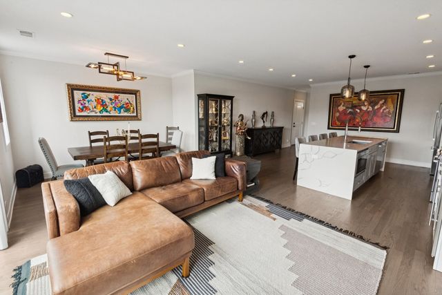 5137 N LINCOLN Avenue 4S, Chicago, IL 60625