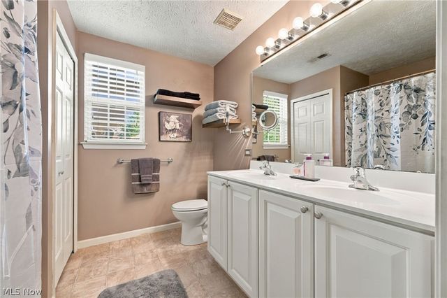 5812 Rosemont Way, Medina, OH 44256