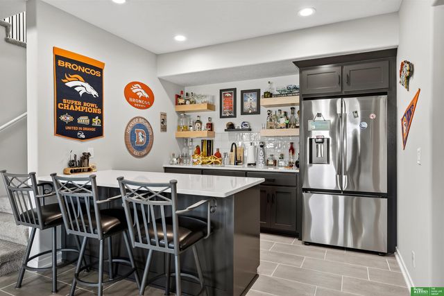 12368 Windsor Drive, Papillion, NE 68046