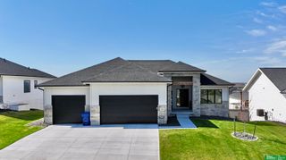 12368 Windsor Drive, Papillion, NE 68046