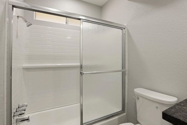 3701 Colonial Dr, Modesto, CA 95356