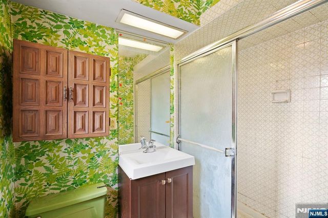 345 5th Street, Ridgefield Park, NJ 07660