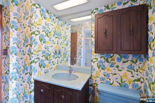 345 5th Street, Ridgefield Park, NJ 07660