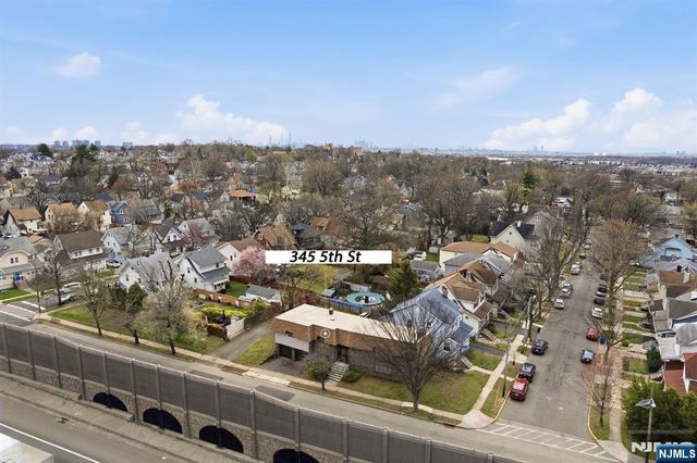 345 5th Street, Ridgefield Park, NJ 07660