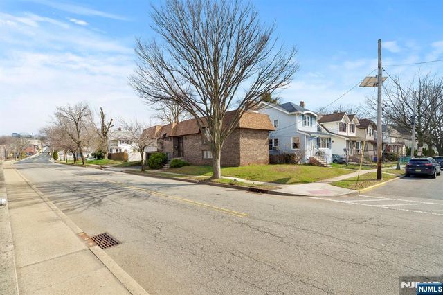 345 5th Street, Ridgefield Park, NJ 07660