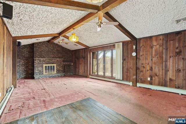 345 5th Street, Ridgefield Park, NJ 07660