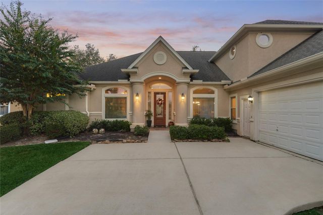 50 Fair Oak Street, Montgomery, TX 77356