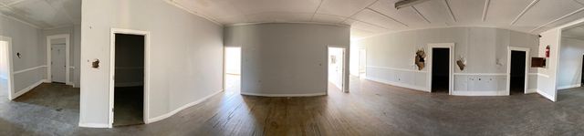 318 Main St, Southbridge, MA 01550