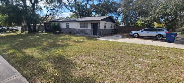 1109 E SENECA AVENUE, Tampa, FL 33612