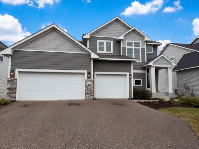 4607 128th Circle NE, Blaine, MN 55449