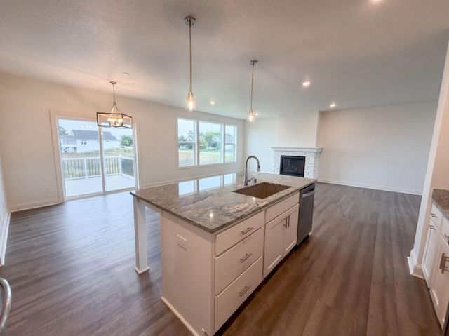 4607 128th Circle NE, Blaine, MN 55449