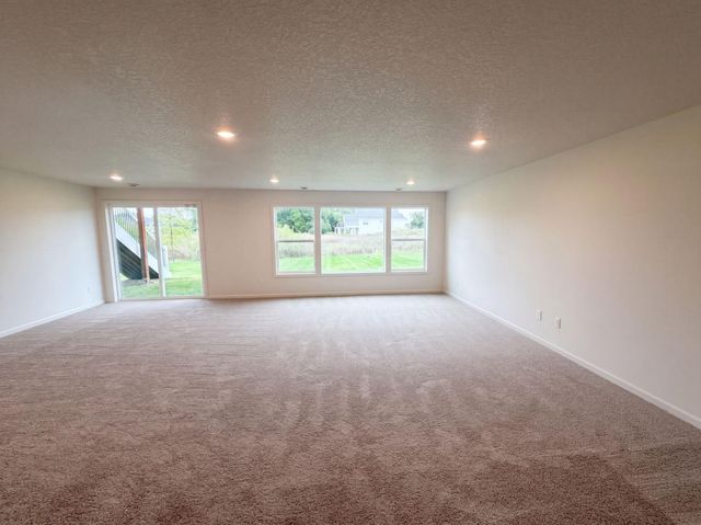 4607 128th Circle NE, Blaine, MN 55449