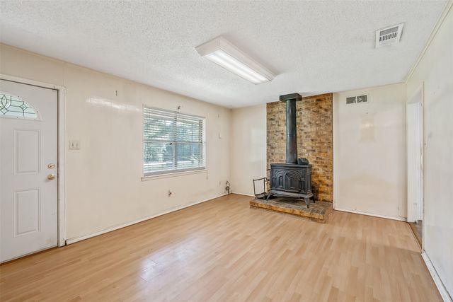 19195 FM 3204, Brownsboro, TX 75756