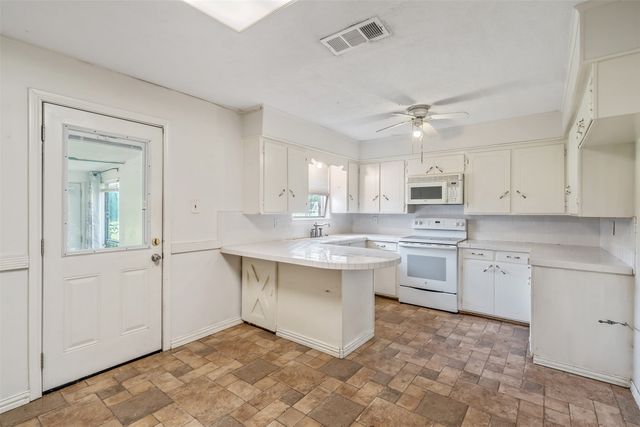 19195 FM 3204, Brownsboro, TX 75756