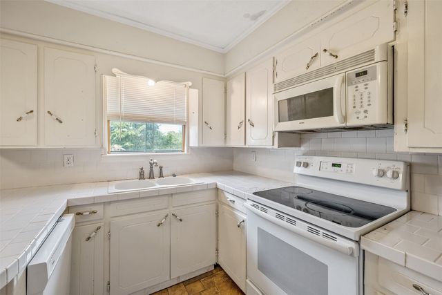 19195 FM 3204, Brownsboro, TX 75756