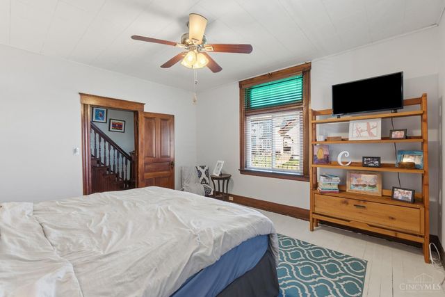 6146 Cedar, Elmwood Place, OH 45216