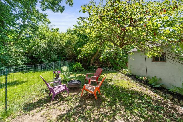 6146 Cedar, Elmwood Place, OH 45216