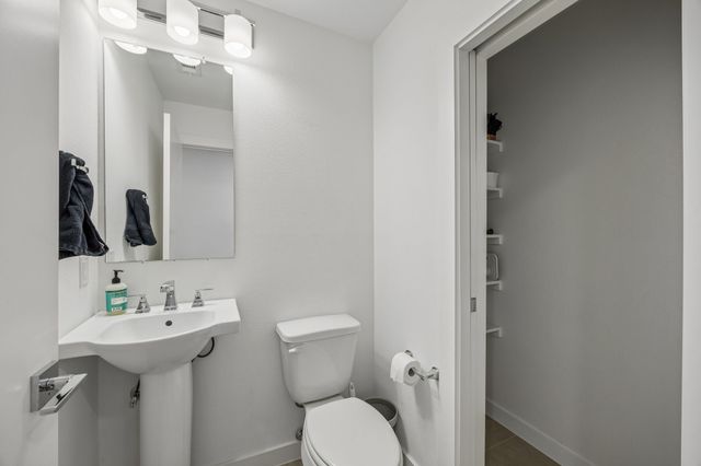 1925 California Drive 1, Dallas, TX 75204
